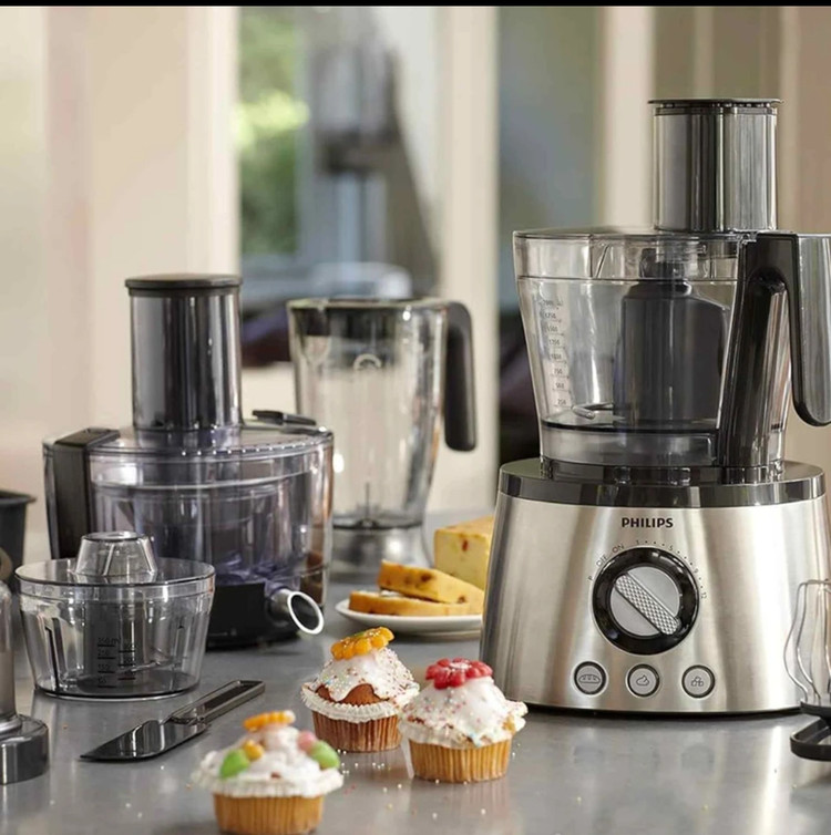 غذاساز فیلیپس مدل HR7778 با ظرف خردکن 3.4 لیتر و مخلوط کن 1.5 لیتر دارای تیغه استیل ضد زنگ با عملکرد پالس و قابلیت خمیرزنی